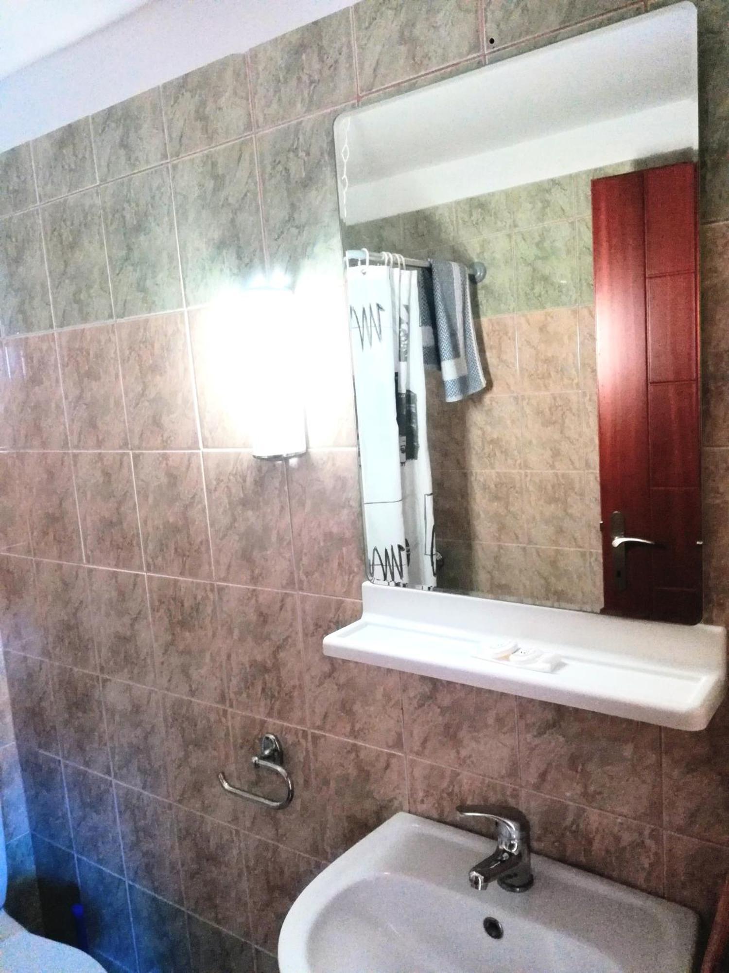 Giorgos Apartments. Skála Foúrkas Rom bilde