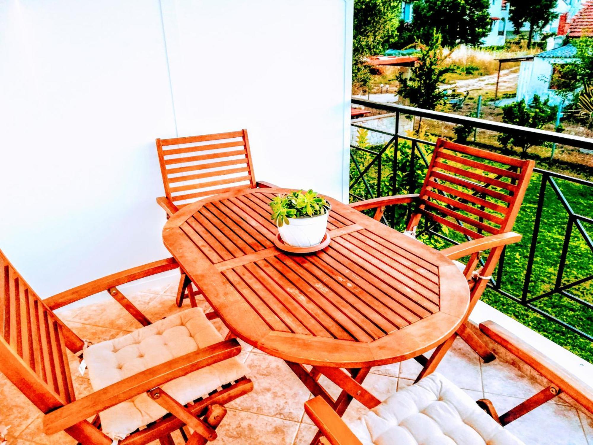 Giorgos Apartments. Skála Foúrkas Rom bilde