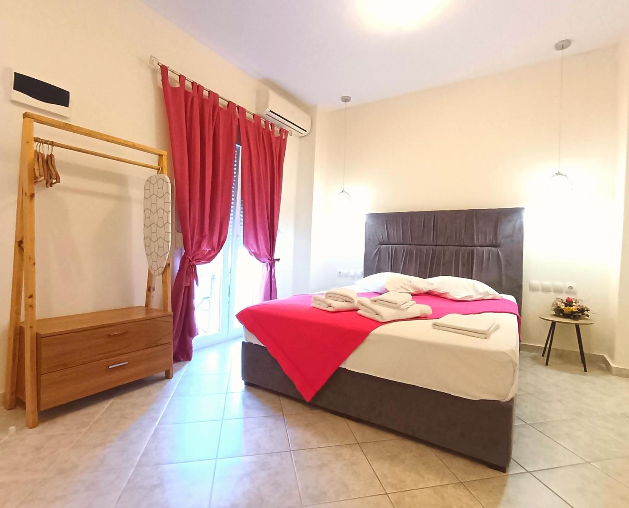 Giorgos Apartments. Skála Foúrkas Eksteriør bilde